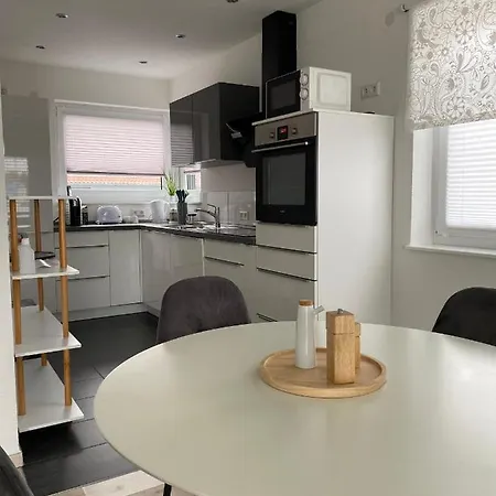 Zentrales City Penthouse Friedrichshafen Exterior photo